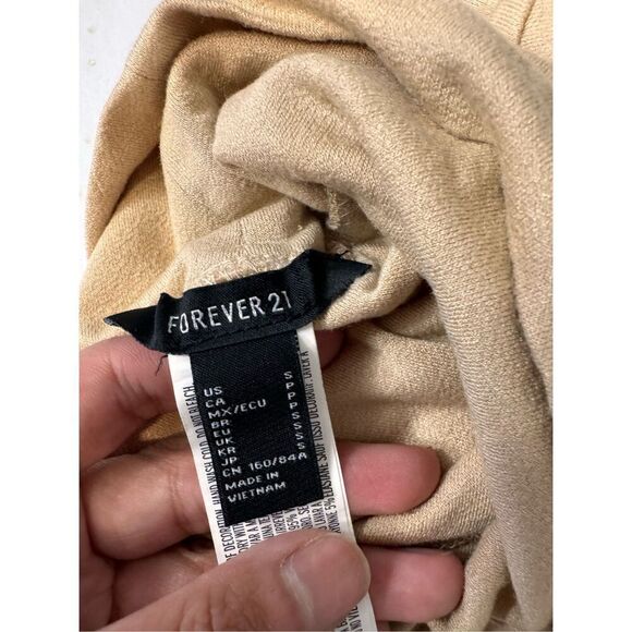 Forever 21 Tan Ruched Cutout Turtleneck Long Sleeve Crop Top Women’s Size Small - Picture 4 of 8